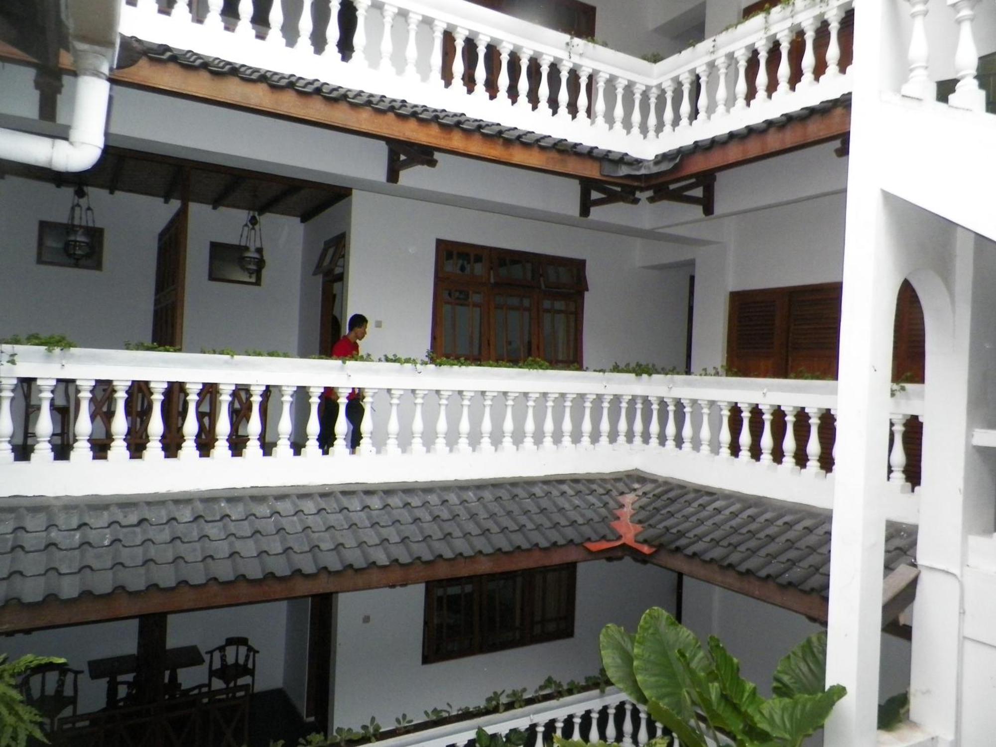 Bladok Hotel & Restaurant Yogyakarta Eksteriør billede